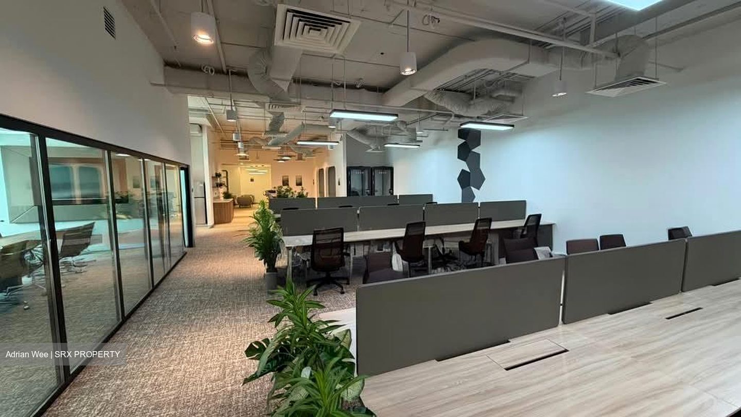 Starhub Green (D14), Office #604225431